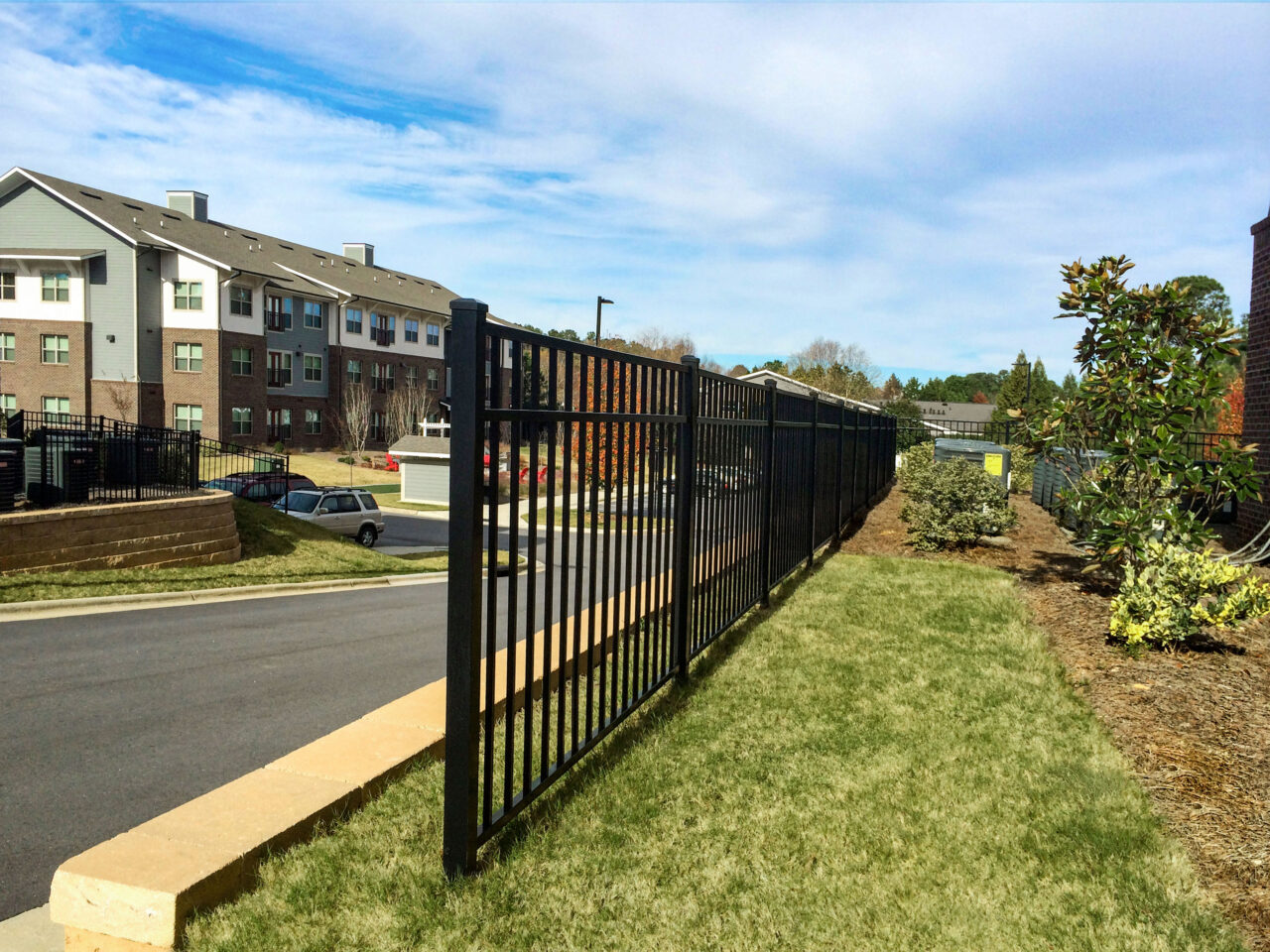 Maverick Aluminum Industrial Fencing - Iron World Manufacturing